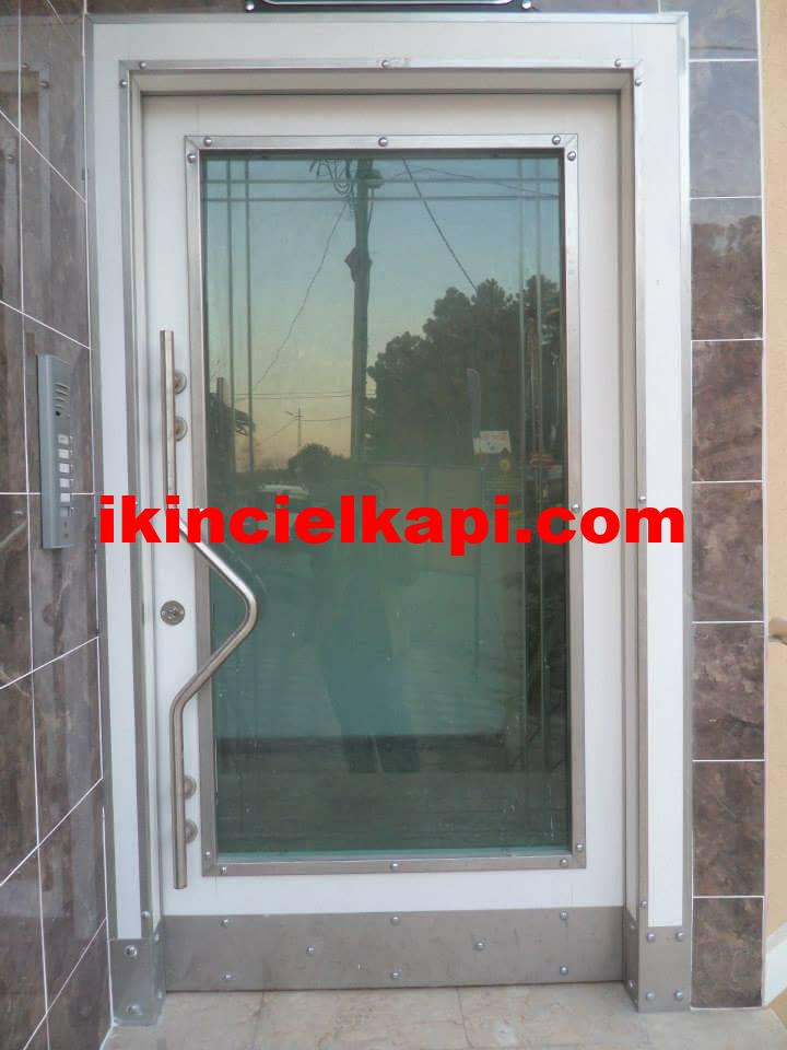Yeni nesil aluminyum çıkma bina giriş kapısı 2500 TL Yeni nesil aluminyum çıkma bina giriş kapısı 2500 TL