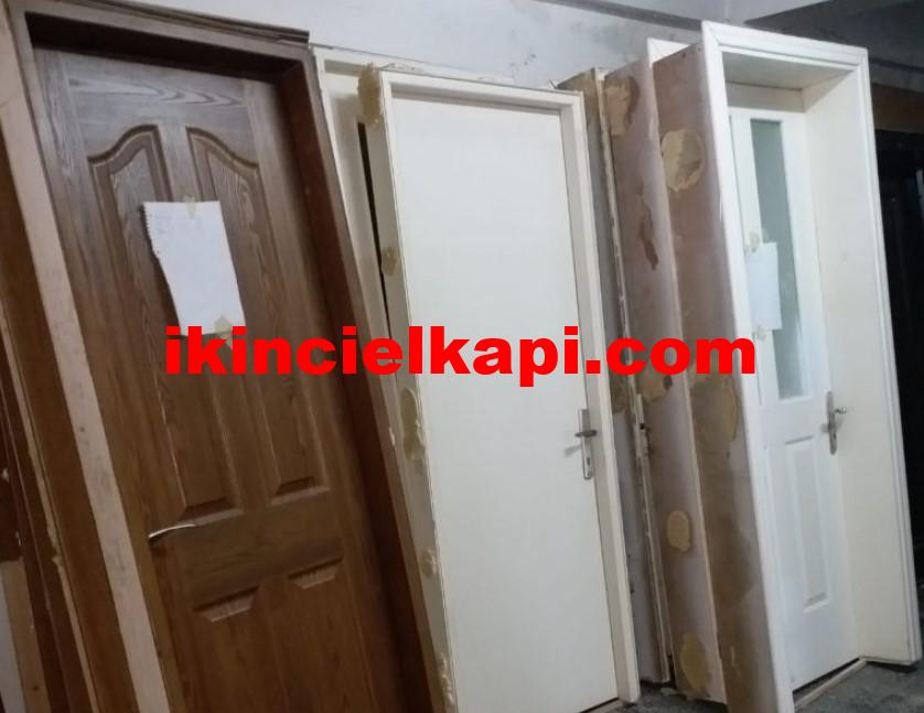 Sudan ucuz çıkma amerikan kapılar kasalarıyla birlikte 130 TL Sudan ucuz çıkma amerikan kapılar kasalarıyla birlikte 130 TL