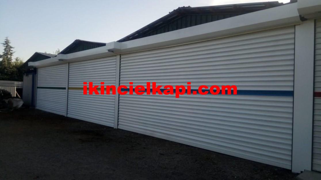 Otomatik garaj kapısı yeni söküldü sıfır gibi tertemiz Otomatik garaj kapısı yeni söküldü sıfır gibi tertemiz