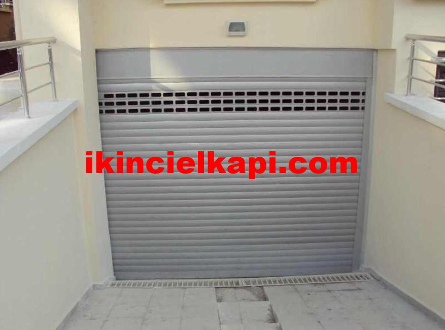 Otomatik garaj kapısı sıfır ayarında yeni söküldü 1 Otomatik garaj kapısı