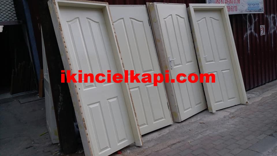 Temiz sökülmüş amerikan panel oda kapısı (kasasıyla birlikte) 3 ikinci el amerikan panel kapı