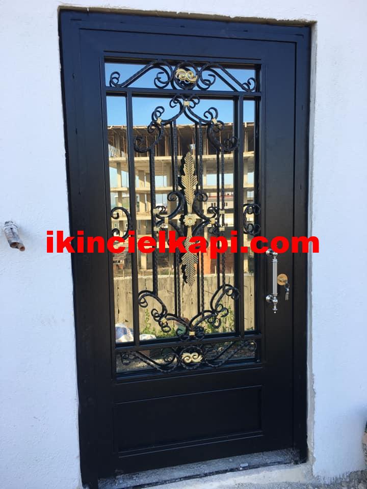 Temiz ve ucuz bina giriş kapısı 1600 TL