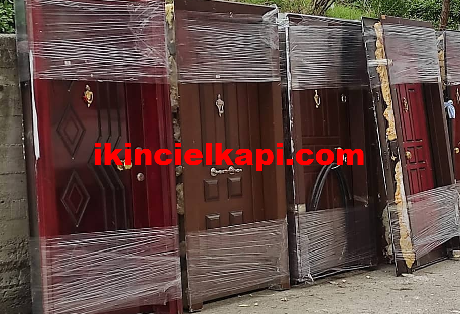 Yeni sökülmüş 15 adet çıkma çelik kapı hepsi sağlam kasalı ve sıfır gibi Yeni sökülmüş 15 adet çıkma çelik kapı hepsi sağlam kasalı ve sıfır gibi