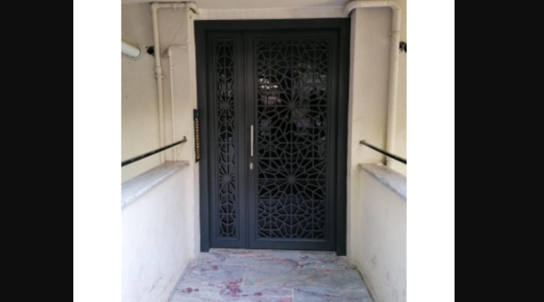 Lazer kesimli çıkma demir kapı 2500 TL 1 Lazer kesimli çıkma demir kapı