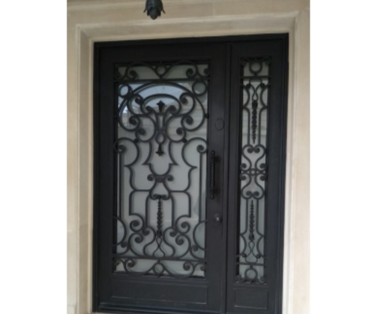 Lazer kesimli çıkma demir kapı 2500 TL 2 çıkma demir kapı