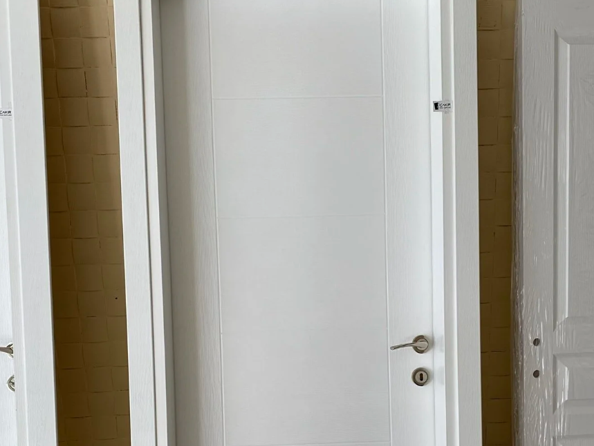 Çıkma iç oda kapısı kasasıyla birlikte ucuz 850 TL Çıkma iç oda kapısı kasasıyla birlikte ucuz 850 TL